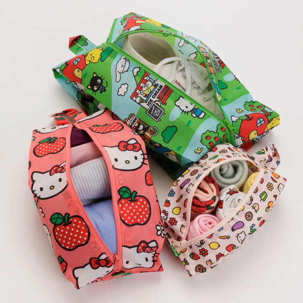 Preorder Baggu Hello Kitty and Friends 3D Zip Set